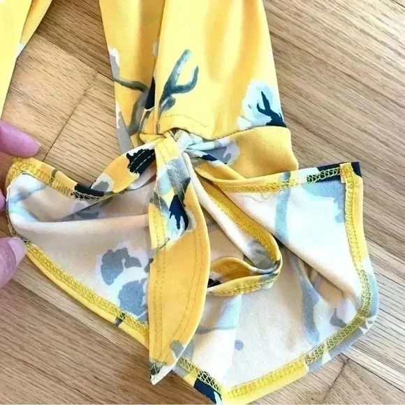 Clara Sun Woo Bright Floral Tie Sleeve Side Slit Tunic Wrinkle Free Size Medium - Picture 4 of 11